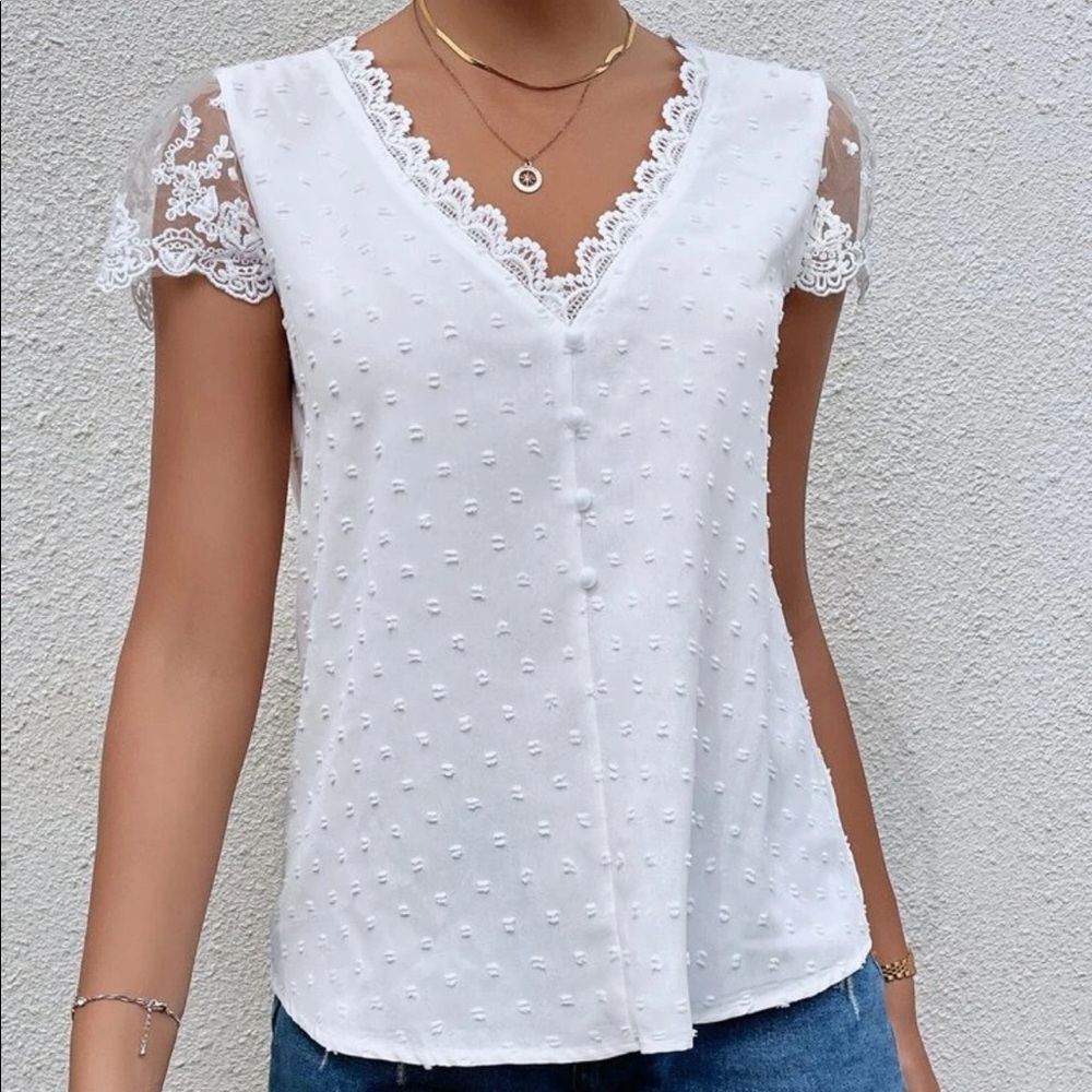 Boho white Swiss dot button detail blouse - Picture 2 of 8